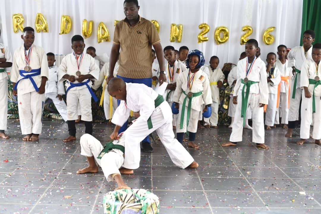 Prestations du club Karaté à la cérémonie de l'excellence