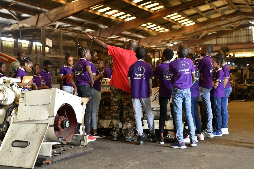 Sortie éducative à la base navale de Douala