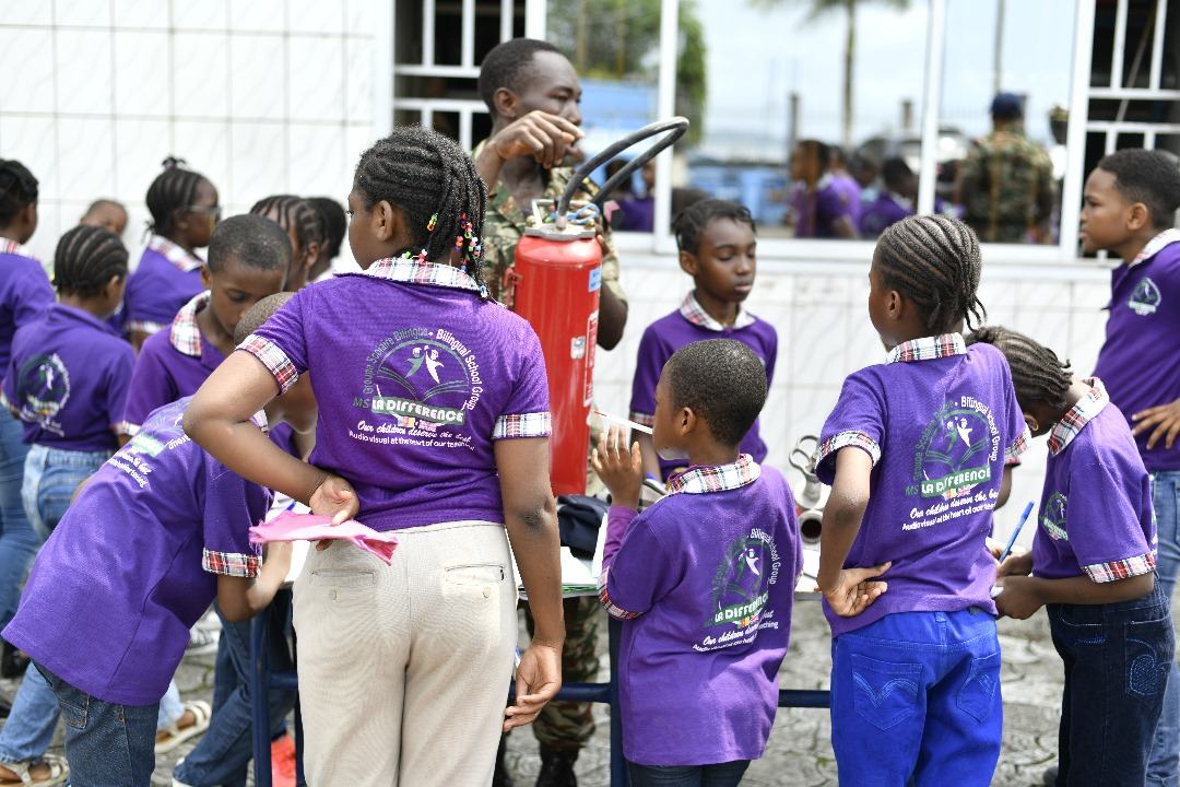 Sortie éducative à la base navale de Douala