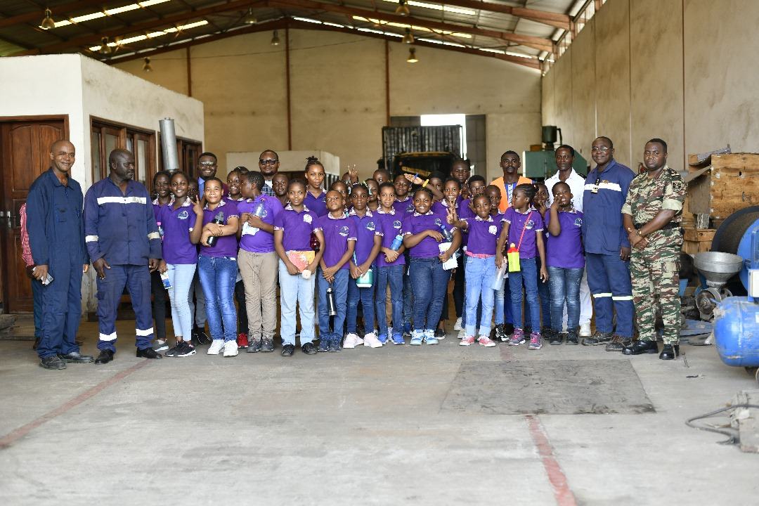 Sortie éducative à la base navale de Douala