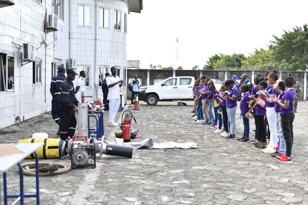 Sortie éducative à la base navale de Douala